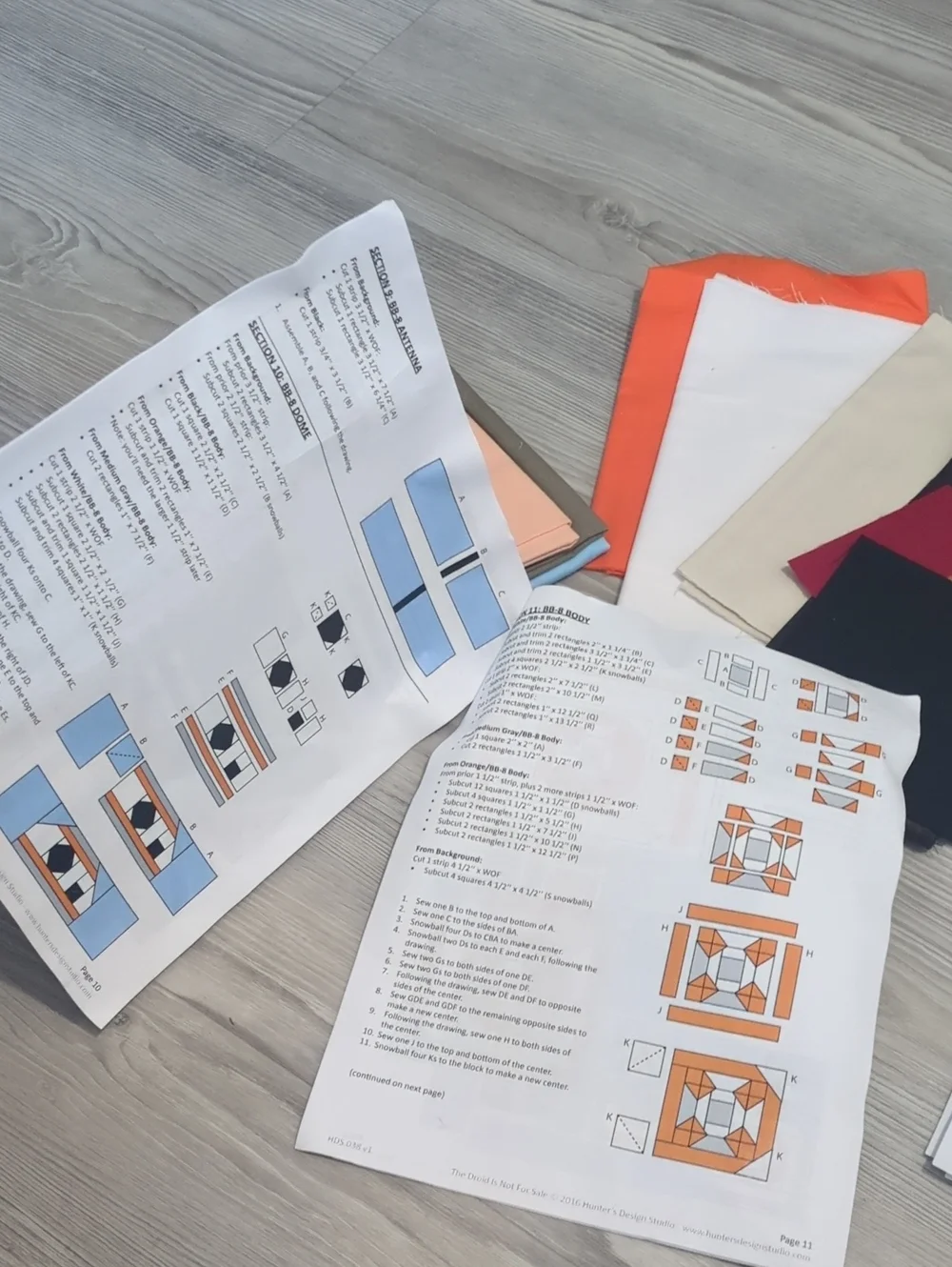 Star Wars Rey & BB-8 Quilt Pattern + Coordinating Fabric Kit Bundle 42